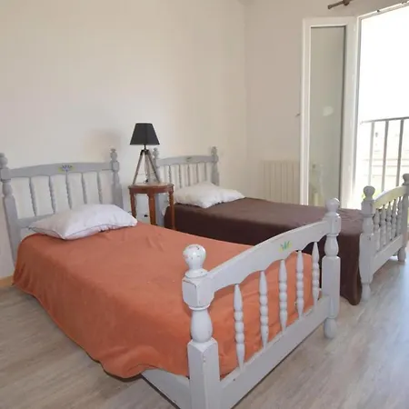 Villa - Agreable De 135m² A 450m De La Royan